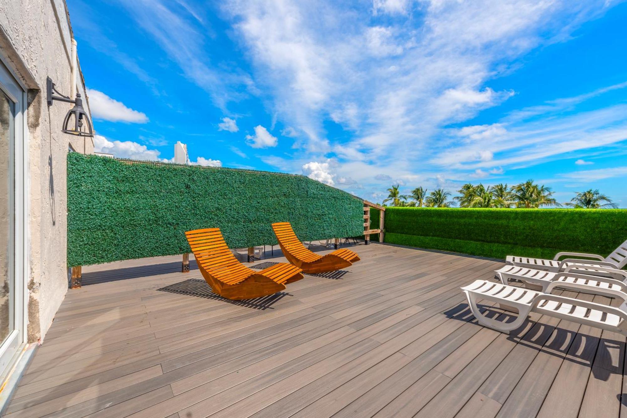 Sobe Suites In ไมอามีบีช ภายนอก รูปภาพ